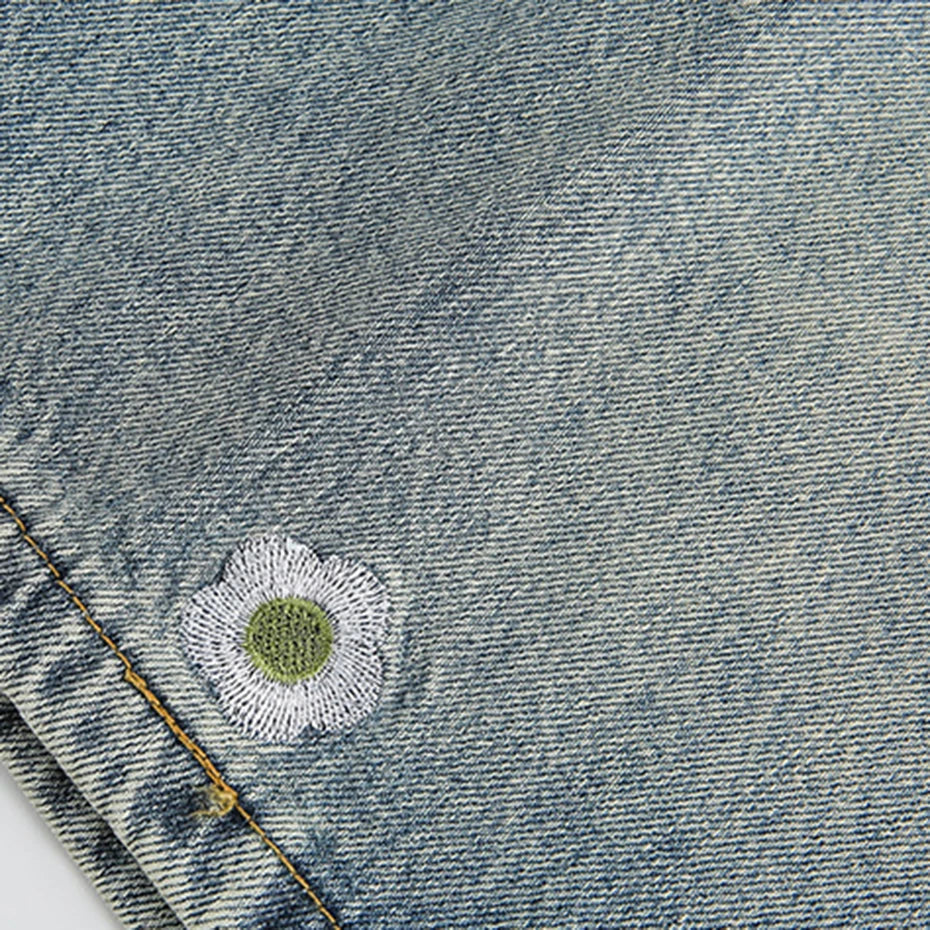 Bestickte Denim-Shorts, Komplettansicht im Outfit – Denim-Shorts Herren japanischer Streetwear