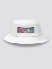 Bucket Hat Japanische Landschaft – Bucket Hat, gestickter Fuji im Sumi-e-Stil, Detailaufnahme der Stickerei