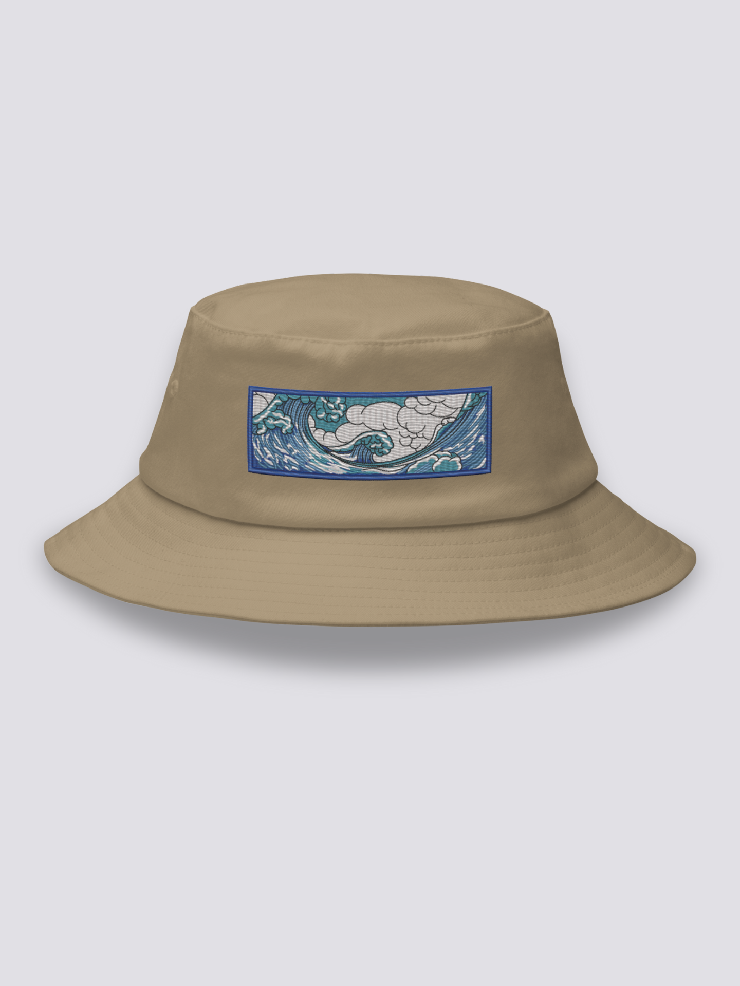 Bucket Hat Kanagawa – Bucket Hat, gestickte Hokusai-Welle als Fries, Detailaufnahme der Stickerei