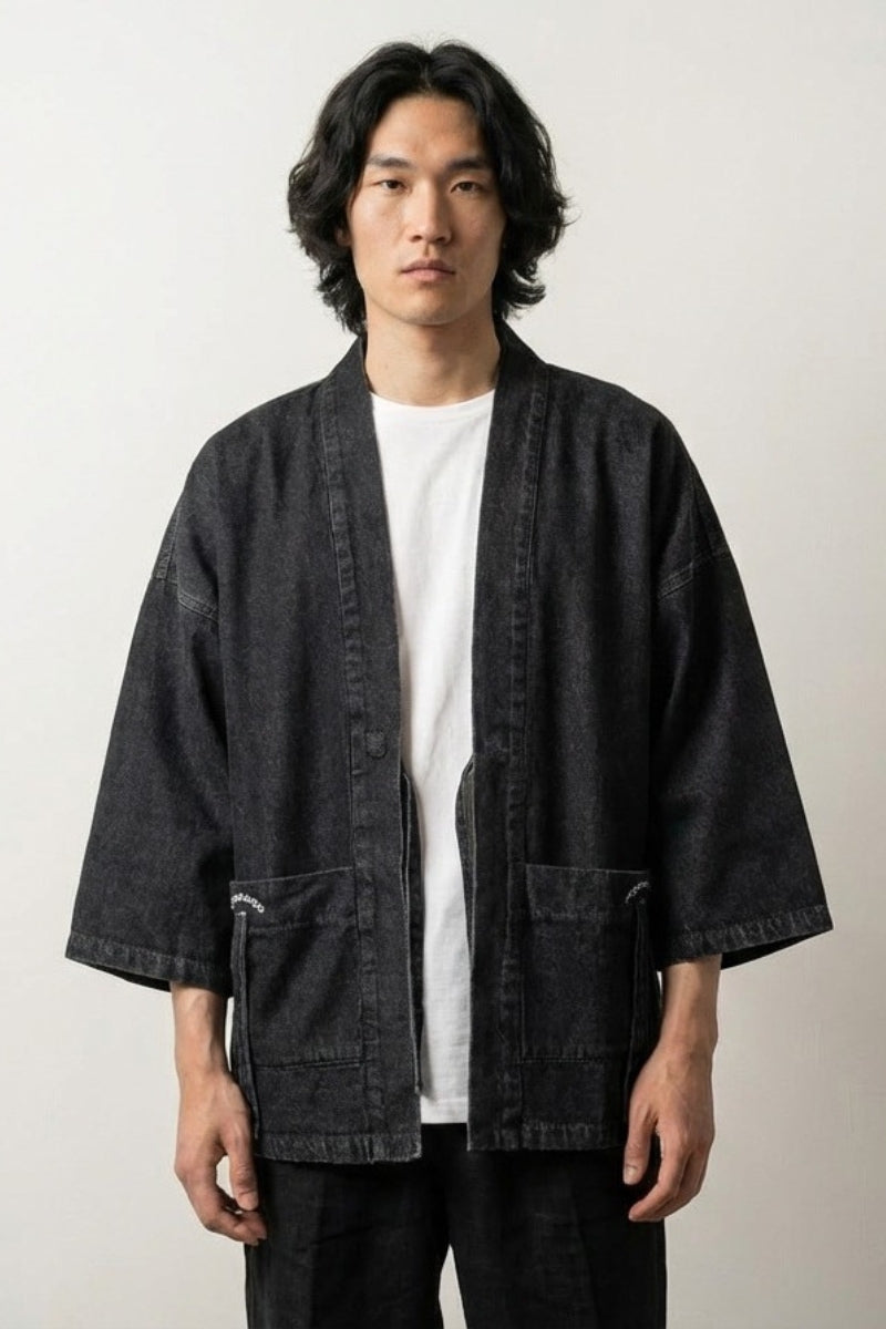 Denim-Kimono-Jacke Kazuko schwarz, japanischer Okayama-Denim Haori Vorderansicht