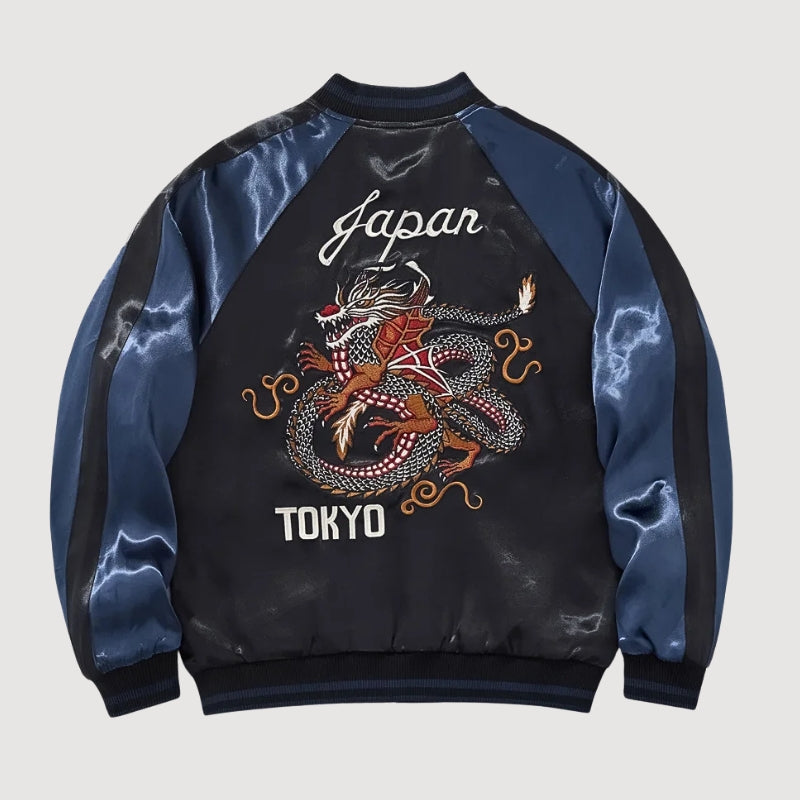 Sukajan mit rotem Drachen und Japan-Tokyo-Schriftzug, Ansicht der Ärmel