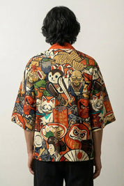Haori-Anime 'Nihon no Shinboru' mit Maneki Neko, Sushi und Daruma, japanischer Haori in Vorderansicht