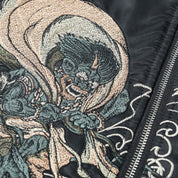 Japanische Bomberjacke 'Yokai Oniri' – mit Reißverschluss: detailreicher Bomberjacke im japanischen Stil