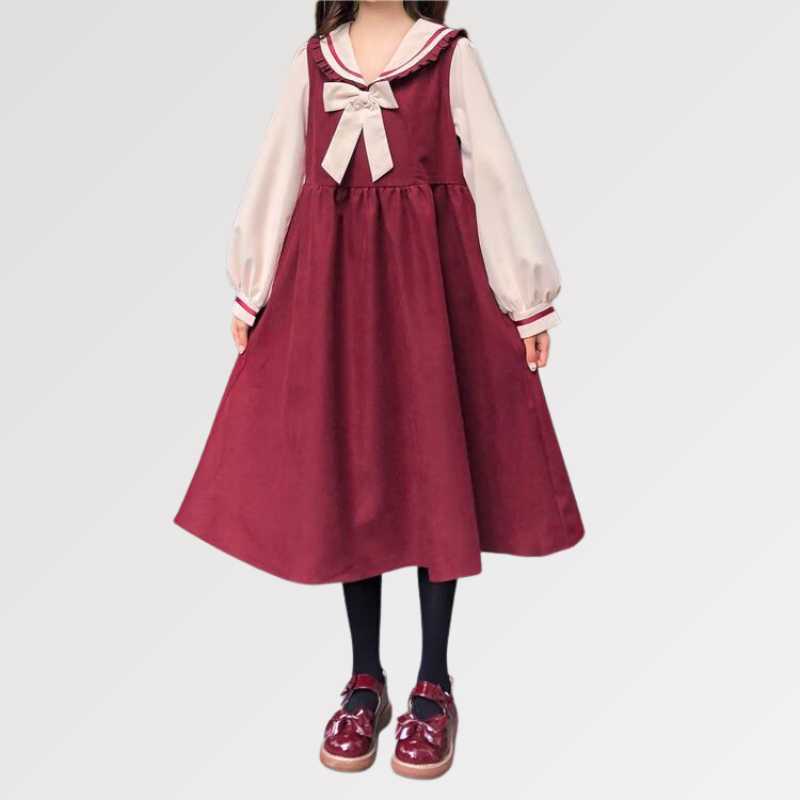 Japanisches Kawaii-Kleid 'Velvet' – Detail: fließender Schnitt, Kleid japanischen Stil
