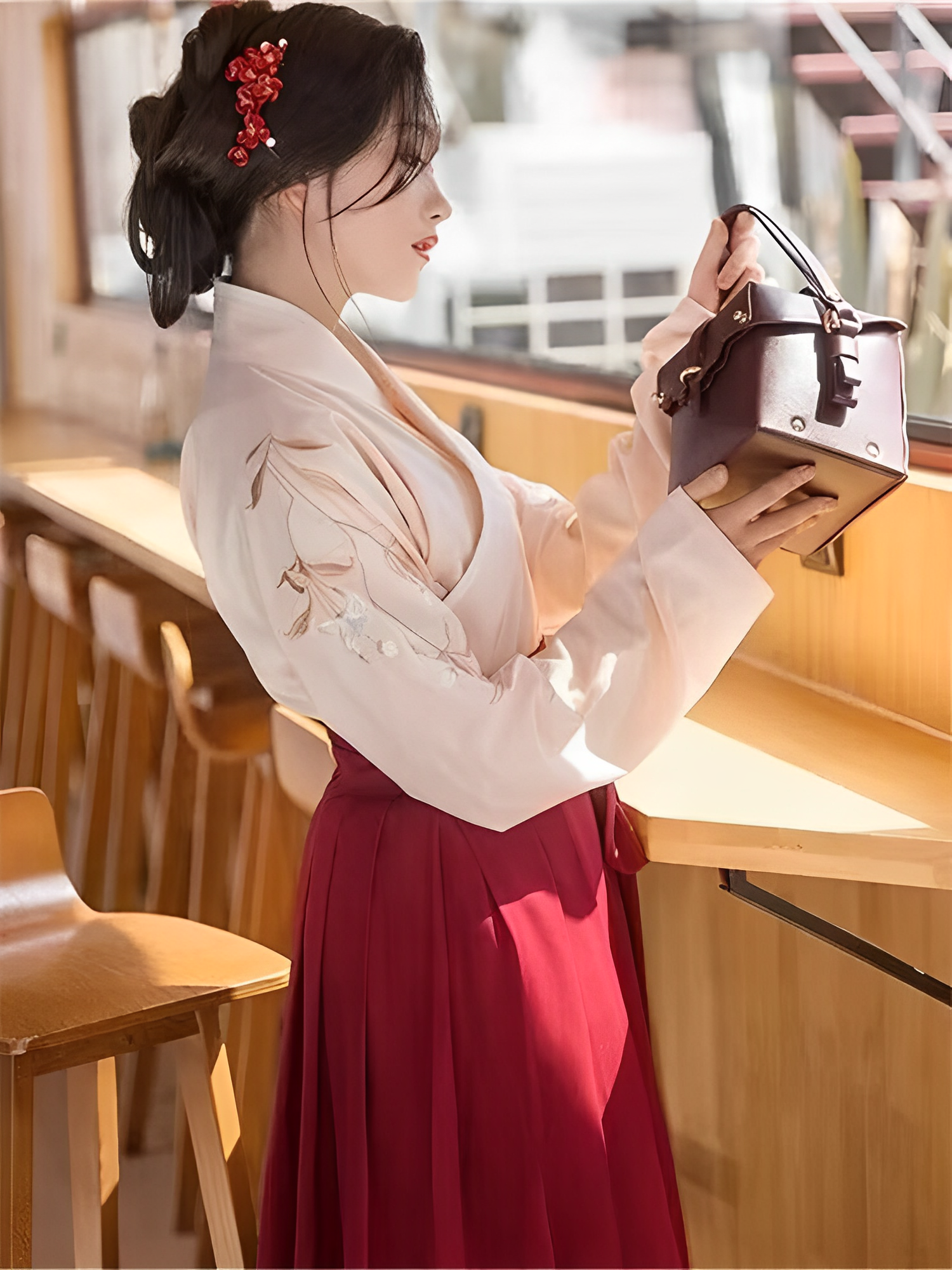 Japanisches Kleid in Übergröße 'Mizuki' – festliche Kleidung, traditionelles Kleidungsstück im japanischen Design
