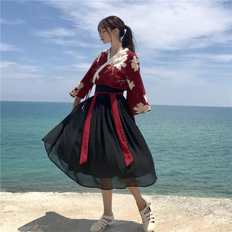 Japanisches Kleid für Frauen 'Yushoku' – Kimono im traditionellen japanischen Stil für Herren und Damen