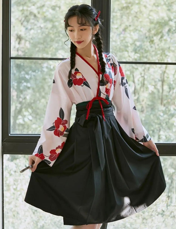 Japanisches Kleid 'Amaya' – Kimono im traditionellen japanischen Stil für Herren und Damen