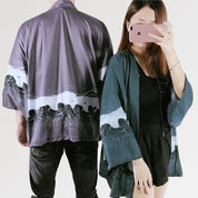 Japanischer Kimono für Frauen 'The Wave' – Detail: lange Ärmel, Kimono japanischen Stil