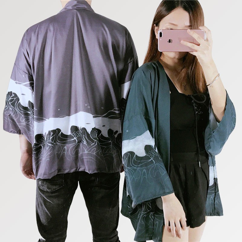 Japanischer Kimono für Frauen 'The Wave' – Detail: lange Ärmel, Kimono japanischen Stil