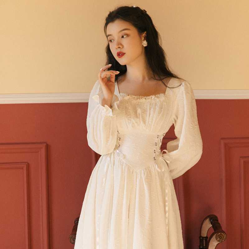 Japanisches Hochzeitskleid 'Onakima' – Hochzeitskleid im japanischen Stil für Damen