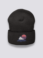 Japanische Baseball-Beanie – Beanie, gesticktes Sonnen- und Japan-Motiv im Yakyū-Stil, Detailaufnahme der Stickerei