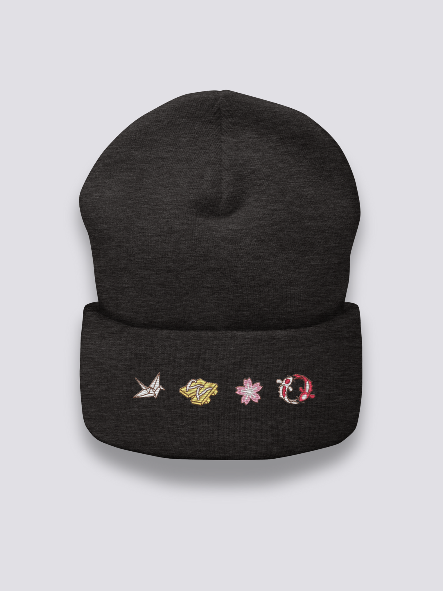 Japanische Muster-Beanie – Beanie, vier gestickte Ikonen: Kranich, Geta, Sakura, Koi, Rückansicht