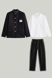 Japanische Schuluniform Herren 'Gakuran' – japanische Schuluniform Gakuran, Gakuran-Herrenuniform mit Jacke, Hemd und Hose, Detailaufnahme