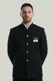 Japanische Schuluniform Herren 'Gakuran' – japanische Schuluniform Gakuran, Gakuran-Herrenuniform mit Jacke, Hemd und Hose, Vorderansicht