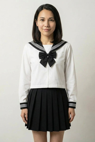Japanische Schuluniform Schwarz 'Tsuki'