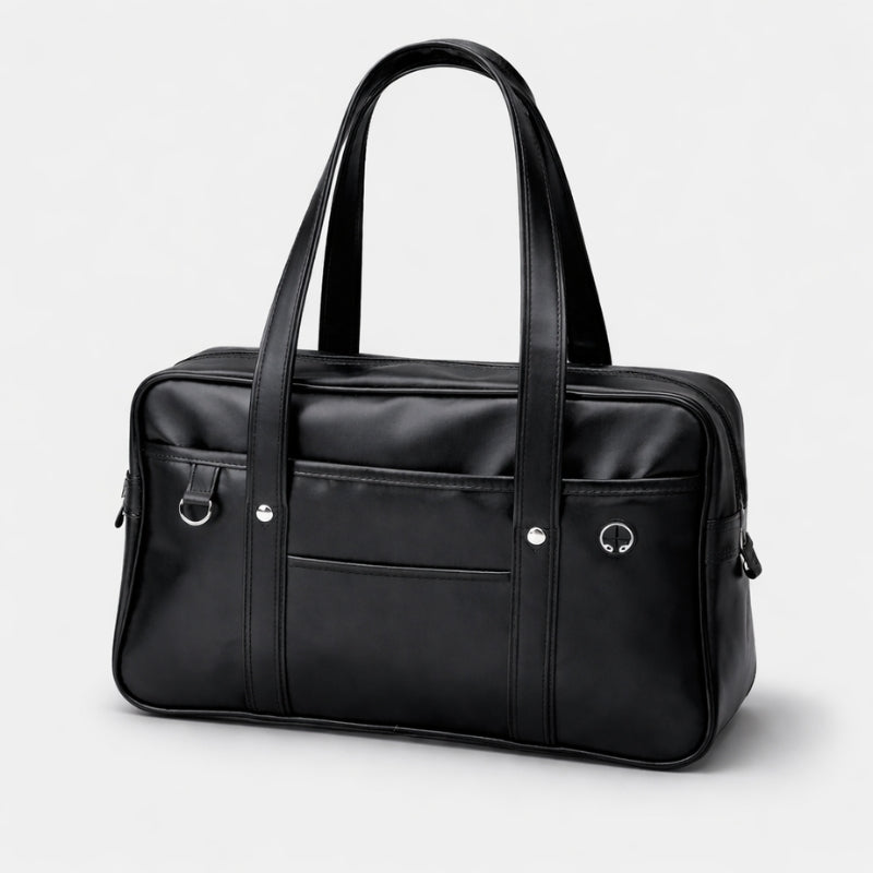 Japanische Tasche 'Kaban' – japanische Tasche, schwarze Schülerinnen-Tasche aus Kunstleder, Vorderansicht