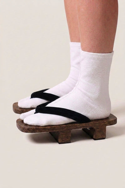 Japanischer Geta 'Iwakura'
