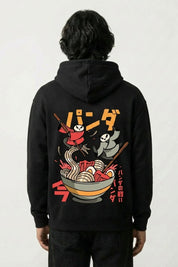 japanischer Ramen-Hoodie mit Ninja-Panda und Ramen-Schale, Rückenansicht des oversize Streetwear-Hoodies