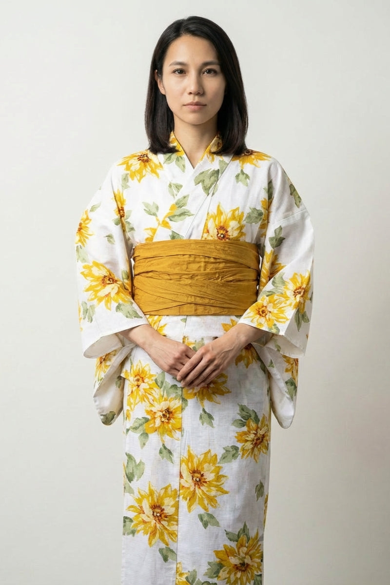 Japanischer Sonnenblumen-Yukata 'Himawari' – japanischer Damen-Kimono mit Obi, Sonnenblumen-Aquarell, Vorderansicht