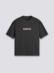 japanisches T-Shirt mit Kyoto-Straße und Kirschbäumen, nostalgischer Druck, oversize Baumwolle, Vorderansicht Farbvariante