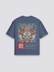 japanisches Design-T-Shirt mit Hannya-Maske, Nō-Theater-Druck, oversize Baumwolle Streetwear, seitliche Ansicht