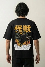 japanisches Kanji T-Shirt mit Kaijū aus Wolken und Schriftzug, kraftvoller Druck, oversize, Vorderansicht