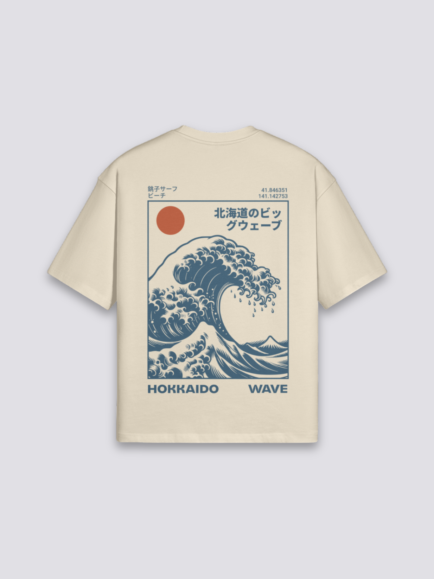 Kanagawa-Wave-T-Shirt mit Hokusai-Welle in Tiefblau, japanischer Holzschnitt-Druck, oversize, Rückenansicht mit Rückendruck