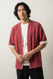 Herren-Kimono-Jacke Red Hideki bordeauxrot, Baumwolle Leinen, japanisches Haori Statement Vorderansicht