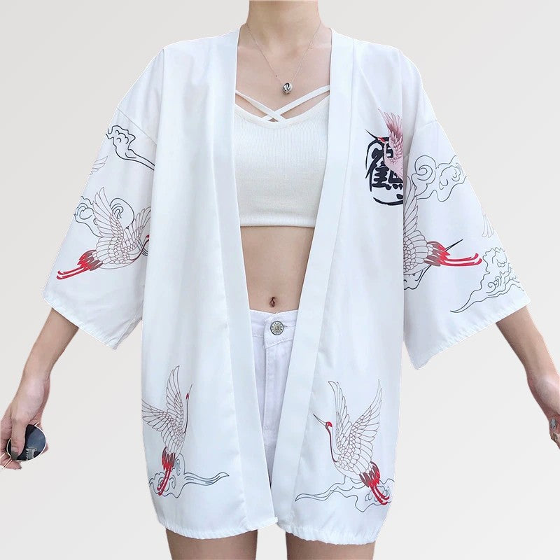 Kimono-Jacke für Frauen 'Haruko' – Styling-Aufnahme im traditionellen japanischen Stil