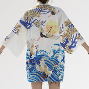 Kimono-Jacke für Damen 'Sanaé' – Styling-Aufnahme im traditionellen japanischen Stil