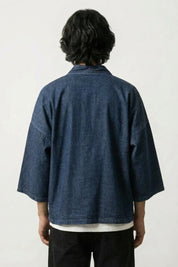 Herren-Kimono Streetwear 'Kazuko' – Studioaufnahme Rückseite
