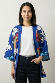 Kimono-Strickjacke für Damen 'Saori', Rückansicht offen getragen – Damen Kimono-Jacke japanischer Haori mit Koi-Karpfen-Motiv