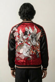 Japanische Sukajan-Souvenirjacke mit berittenem Krieger im Galopp, Rückenansicht der Stickerei