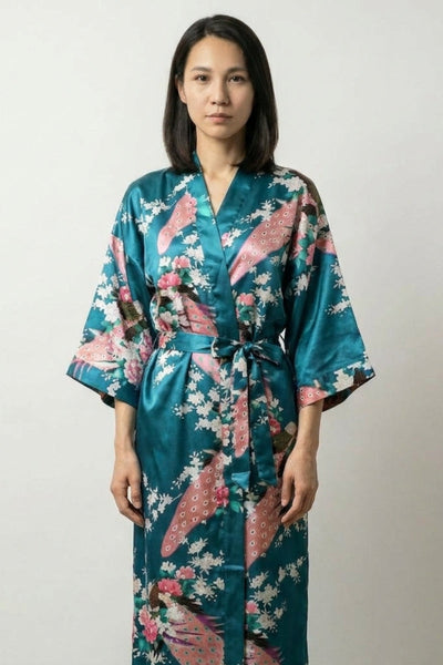 Langer japanischer Pyjama im Babydoll-Stil