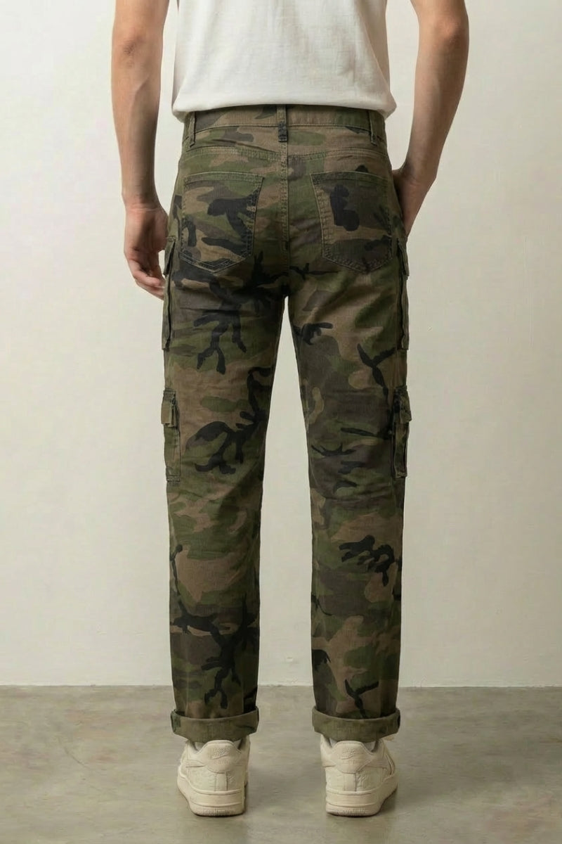 Militärische Cargo-Hose 'Toyoake', Rückansicht – Streetwear-Hose Herren japanischer Stil