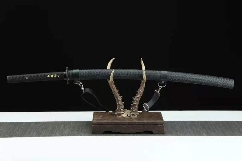 Kokuga Katana – Sammlerstück: detailreicher Katana im japanischen Stil