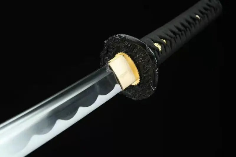 Kokuga Katana – Styling-Aufnahme im traditionellen japanischen Stil