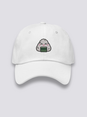 Onigiri-Cap – japanische Cap, gestickter Kawaii-Onigiri-Reisball, Detailaufnahme der Stickerei