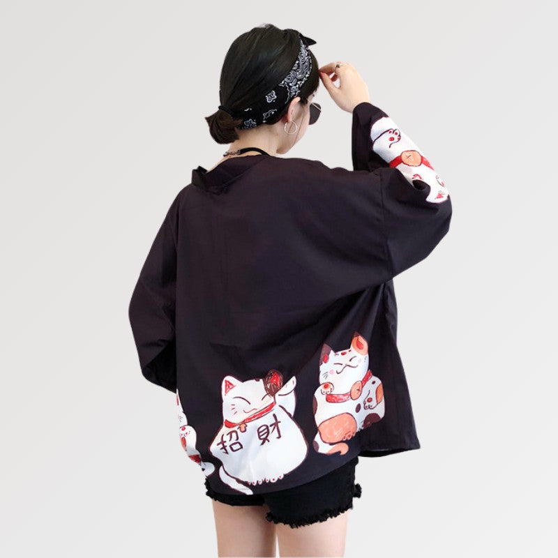 Rosa Kimono-Strickjacke 'Maneki Neko' – japanisches Gewand, Kimono im japanischen Design