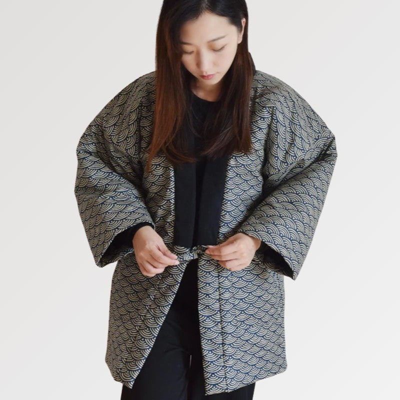 Gesteppte Kimono-Jacke 'Aïmi' – Wickelmantel im japanischen Stil für Damen