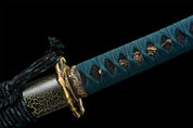 Harugasumi Katana – Styling-Aufnahme im traditionellen japanischen Stil