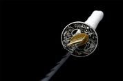 Weißes Katana-Schwert – Detail: scharfe Klinge, Katana japanischen Stil