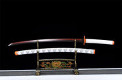 Rengoku Katana (Dämonentöter) – Nahaufnahme Katana mit japanischem Motiv
