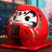 Riesen-Daruma Spardose Rot Bordeaux Wahlen – Daruma, großformatiges Modell markanter Präsenz, Detailaufnahme