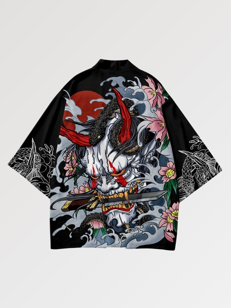 Samurai-Haori 'Takeshido Oni', getragene Ansicht der offenen Haori-Jacke mit roter Oni-Maske und Kranichen