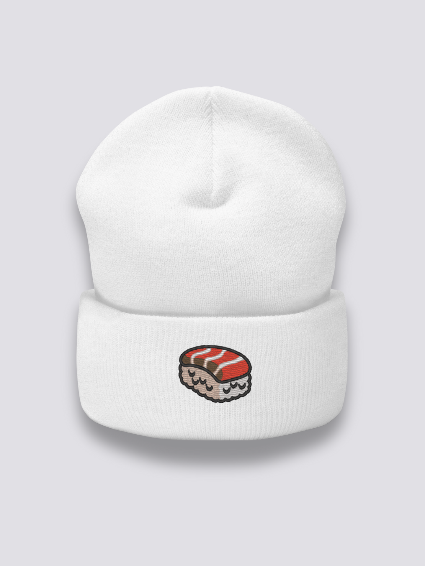Sushi-Beanie – Beanie, gesticktes Lachs-Nigiri in Großaufnahme, Vorderansicht