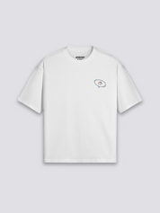 Sushi T-Shirt mit Lachs-Sushi-Schale und Stäbchen, japanischer Food-Druck, oversize Baumwolle, Gesamtansicht getragen
