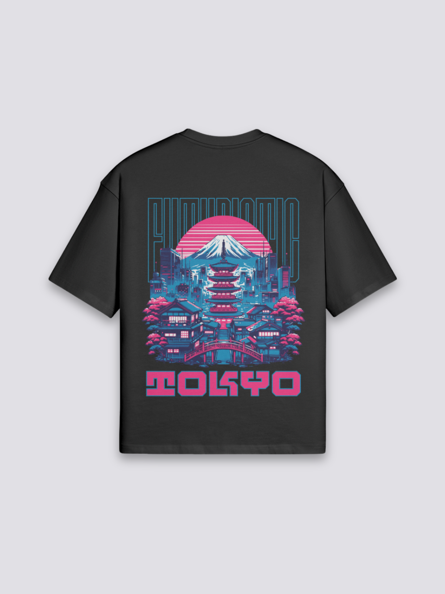 Tokio T-Shirt mit Pagode, Berg Fuji und Neon-Architektur, retrofuturistischer Druck, oversize, Rückenansicht mit Rückendruck