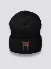 Torii-Beanie – Beanie, großes gesticktes zinnoberrotes Torii, Seitenansicht