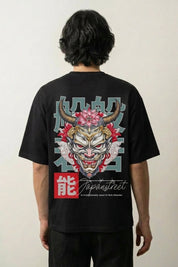 Japanisches Design-T-Shirt - もよう – Studioaufnahme
